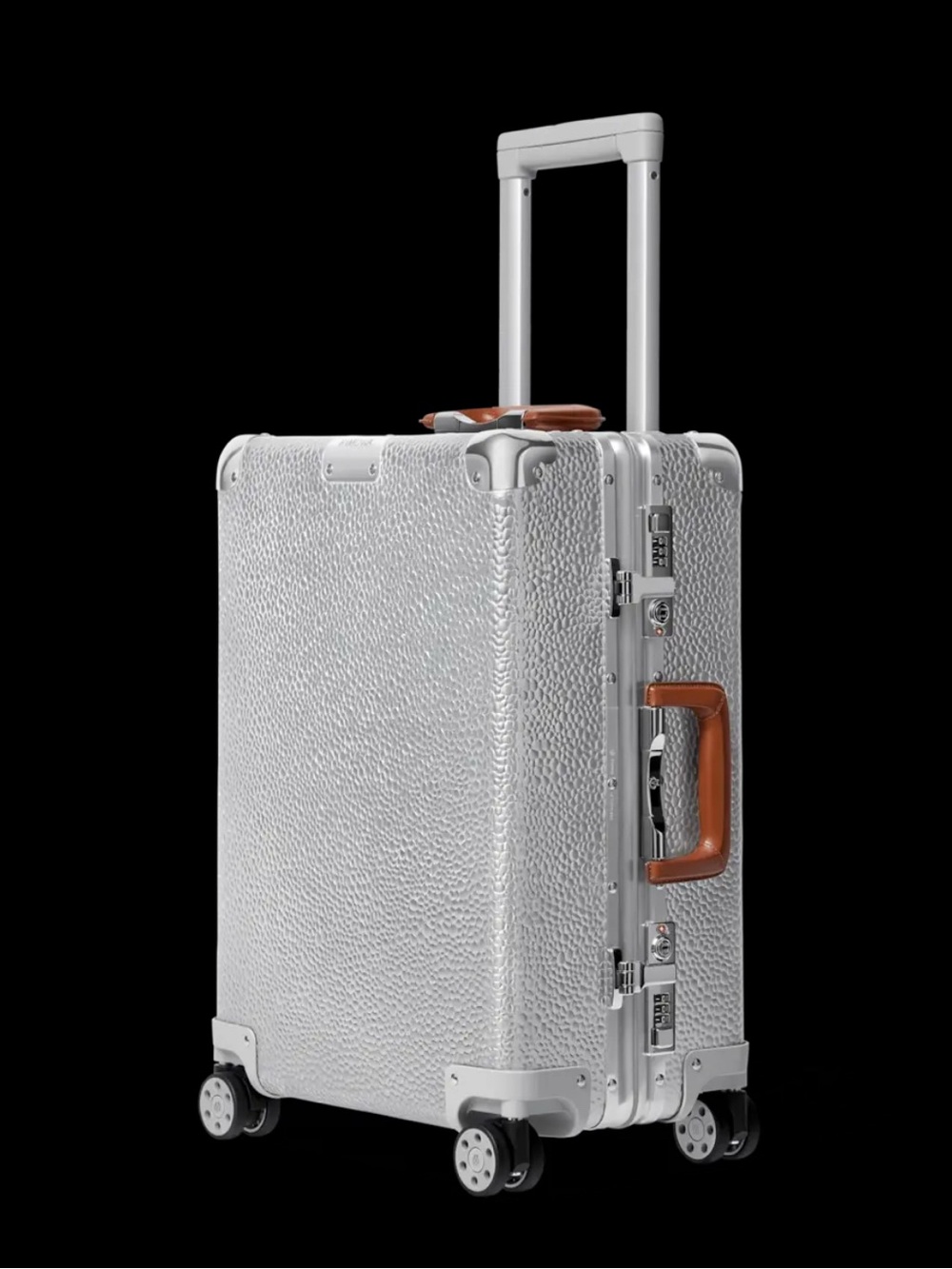 RIMOWA Hammerschlag Cabin | 9739001800 | Rare | Limited Edition, Only 1,898 NWT